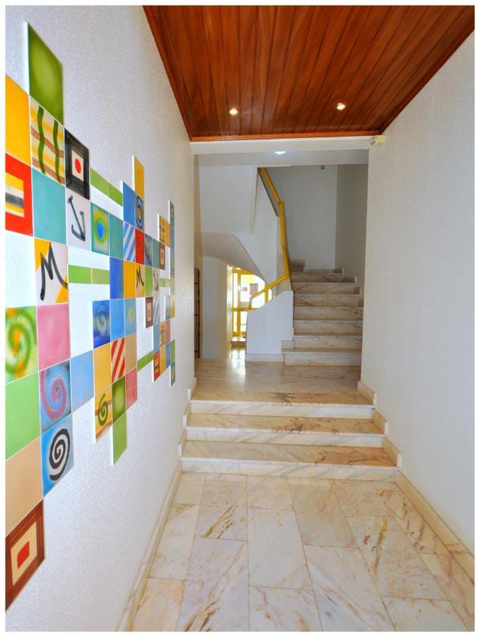 Apartamentos Capitolina Quarteira Kültér fotó