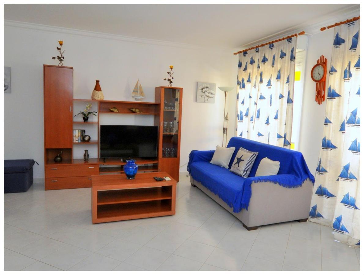 Apartamentos Capitolina Quarteira Kültér fotó