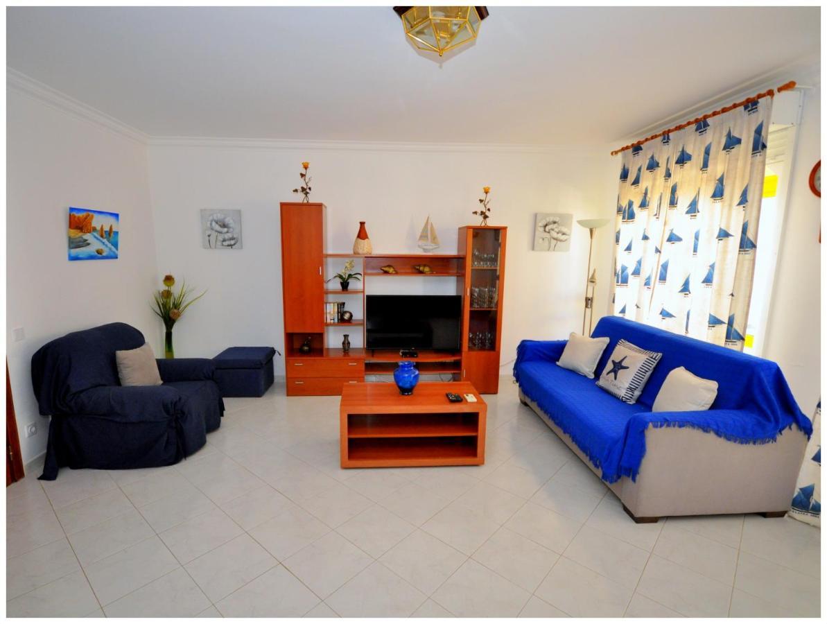 Apartamentos Capitolina Quarteira Kültér fotó