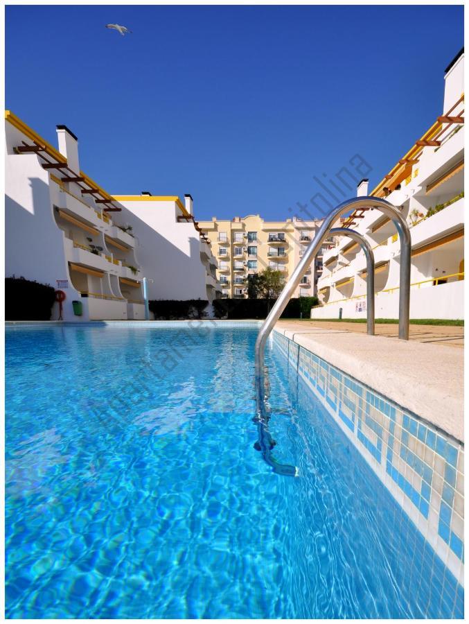 Apartamentos Capitolina Quarteira Kültér fotó