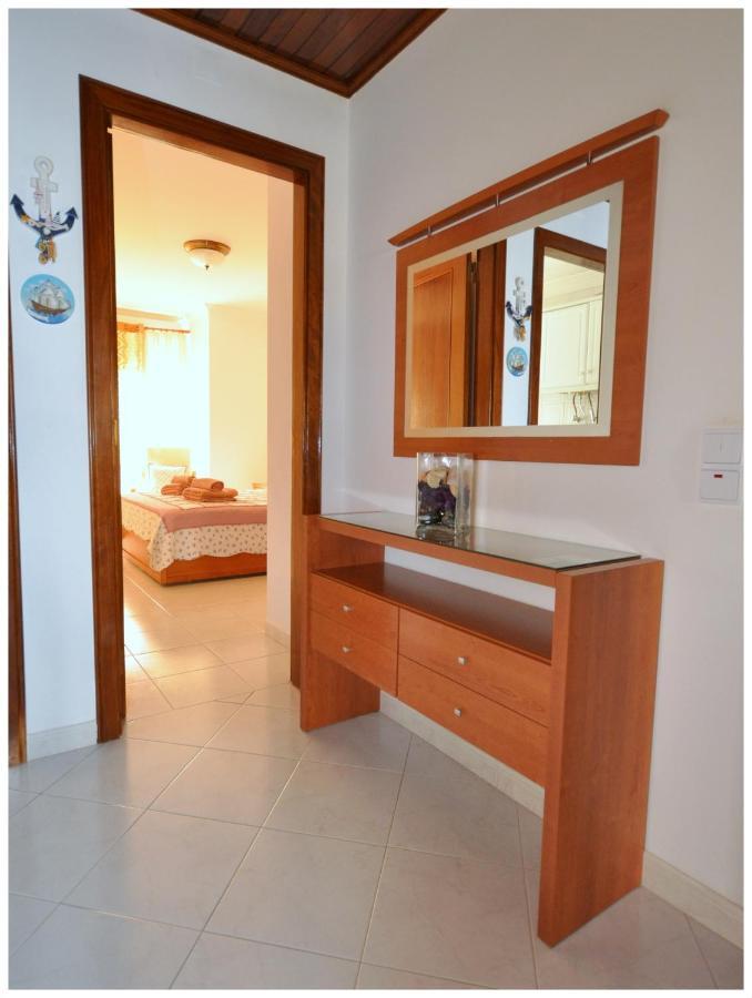 Apartamentos Capitolina Quarteira Kültér fotó