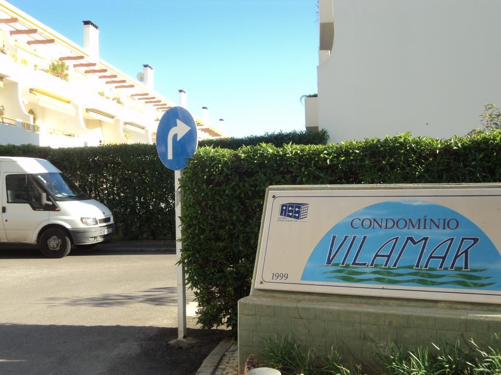 Apartamentos Capitolina Quarteira Kültér fotó